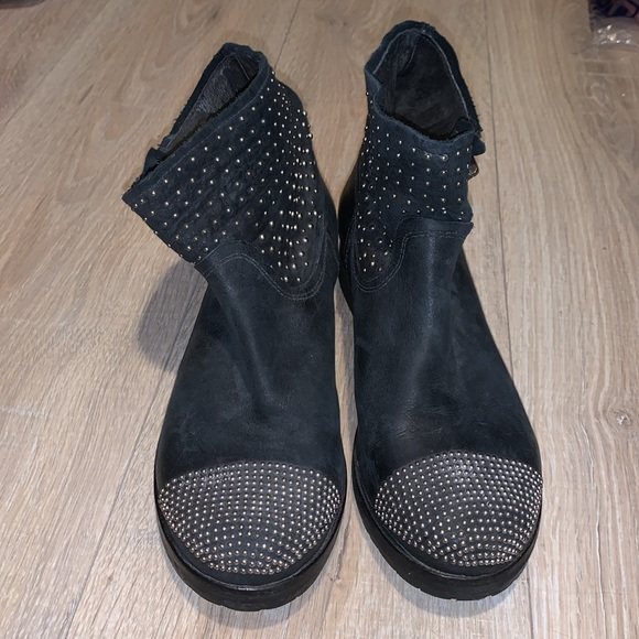 Hangar black studded leather made in Italy buckle boots - Picture 2 of 9